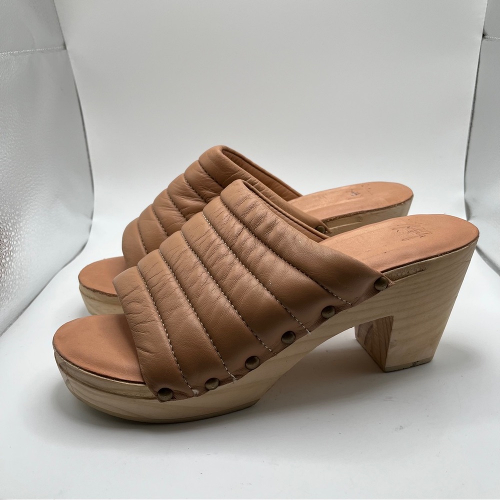 NWOB Beek Womens Roller Platform Wood Heeled Clog Mule Leather size 10 2621